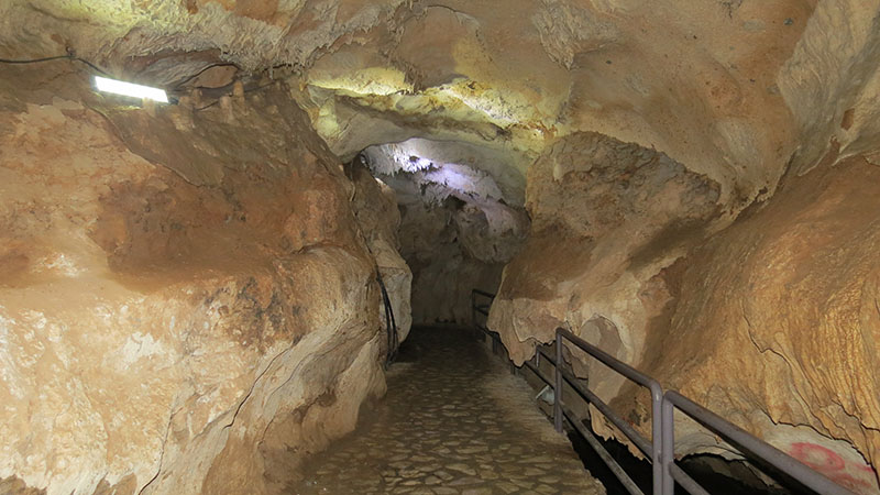 غار قوری قلعه جوانرود